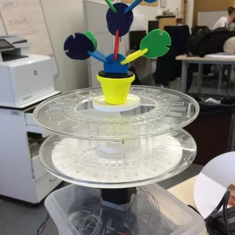 Turning table