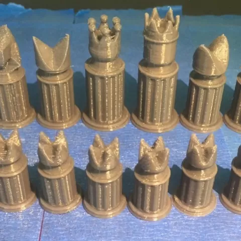 Column Chess Set 2 by brander roullett