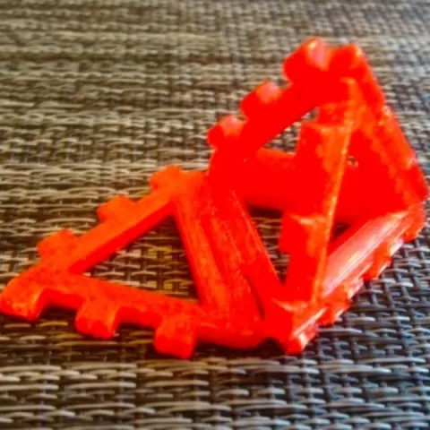 Customizable Hinge/Snap Tetrahedron Net by mathgrrl