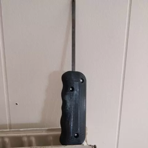 Sawblade handle