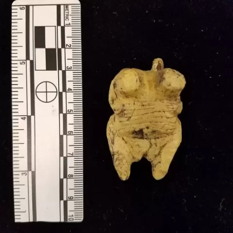 VENUS OF HOHLE FELS, ANCIENT GERMAN PALEOLITHIC FEMALE FIGURINE