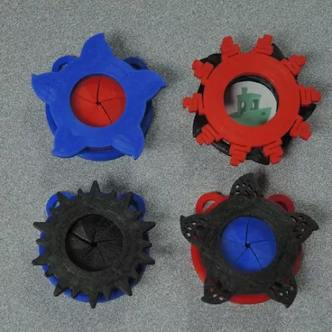 Iris Pendant