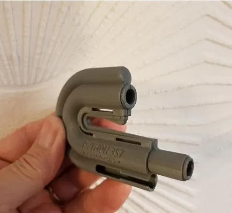 STOP GUNS!