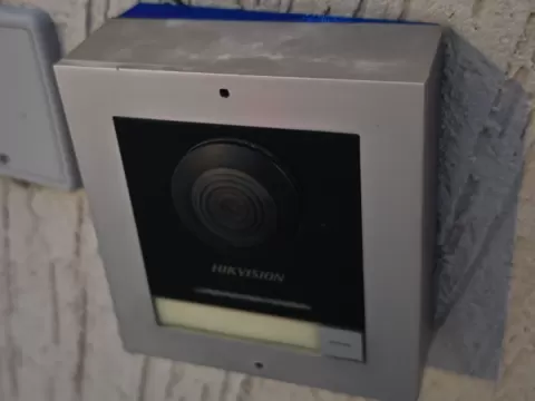 Hikvision Intercom wedge