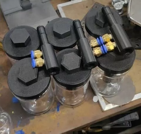 powder coating hopper with connector