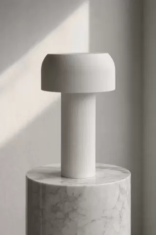 L2 Lamp