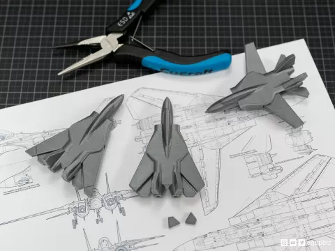 Print-in-place and articulated F14 Jet Fighter with Improved Wingdesign