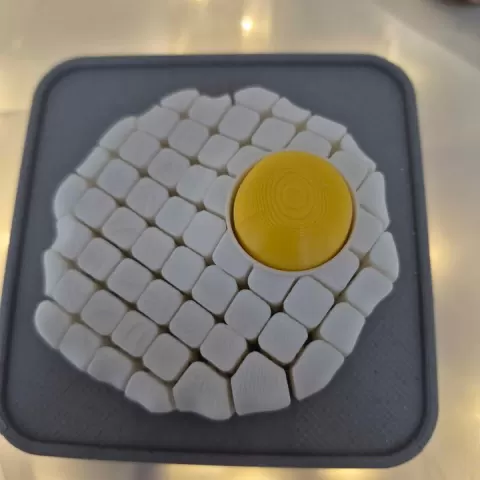 Fried Egg Fidget by CLOV3D