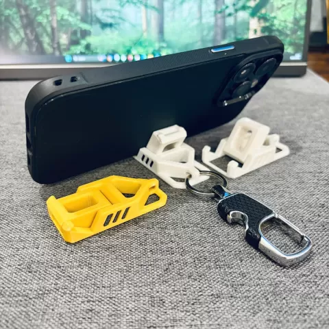 Mini smartphone stand