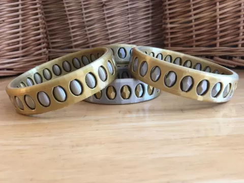 Cabochon Captive Gemstone Bracelets