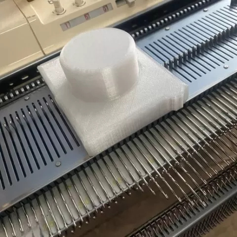 🧷 P Carriage (D-Slider) for Brother & Toyota Standard Gauge Knitting Machines (4.5 mm)