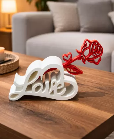 LOVE MELTED WITH HEART / TEXT STAND / VALENTINES DAY OR MOTHERS DAY GIFT / HOMEDECOR