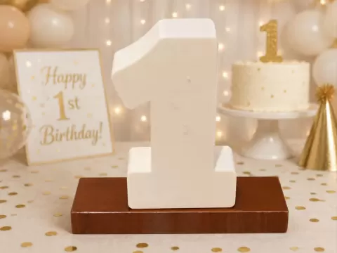 Number Stack. Free-Standing Numbers. Tabletop