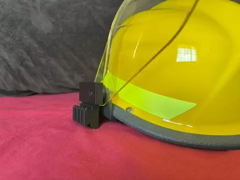 Montura Picatinny para casco Bullard