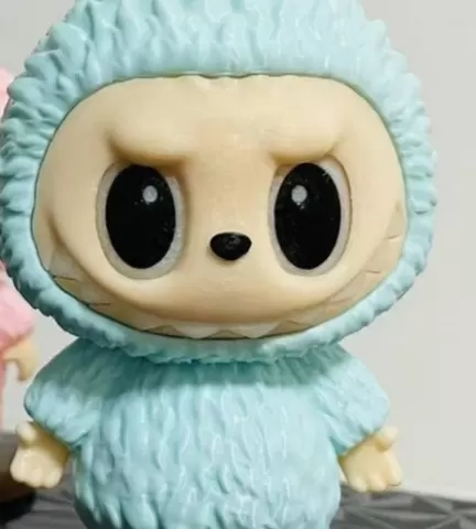 LABUBU BLUE/BLUE WITH BASE