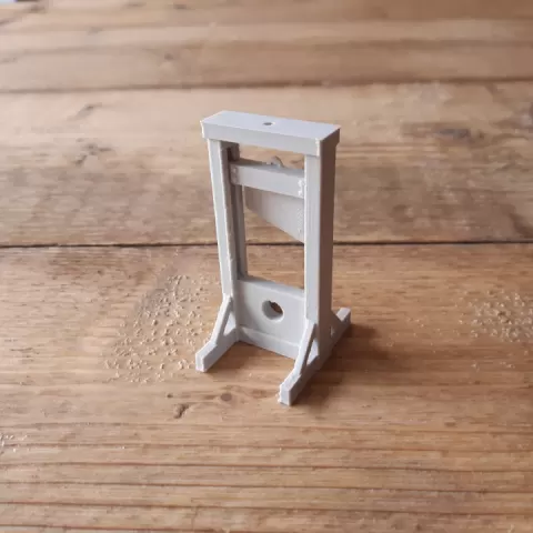 Guillotine by Dobbel Dragon