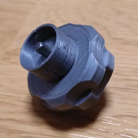 Compact bit handler (with Fusion360 sources) by Dezo Mesko