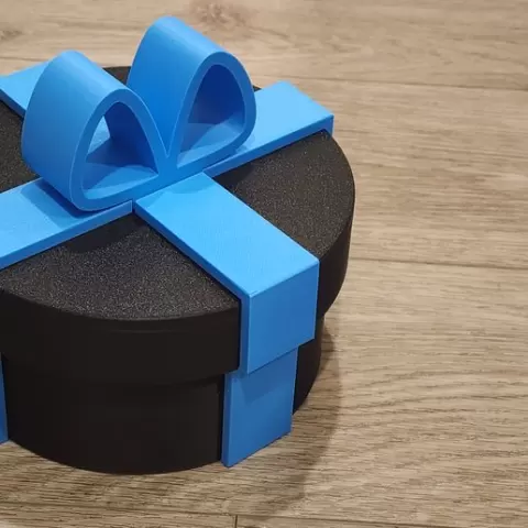 The World’s Most Annoying Gift Box – Threaded Edition | Funny Gag Gift for Friends, Birthday or Christmas