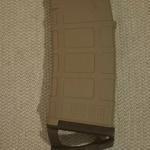 Guns Modify PMAG V4 Ranger Plate
