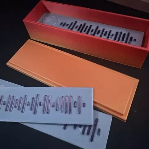 Customizable spotify music code + Storage box