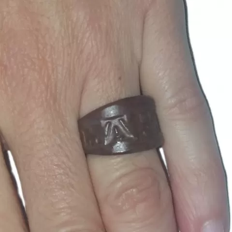 MARTA ring effect carving and customized by Daniel Mitxelena