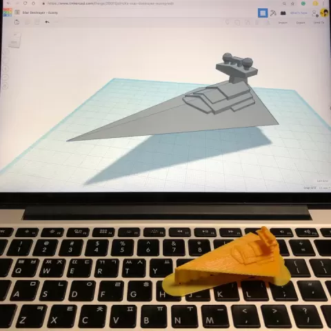 Simple Star Destroyer with Tinkercad by Da-eun Jun