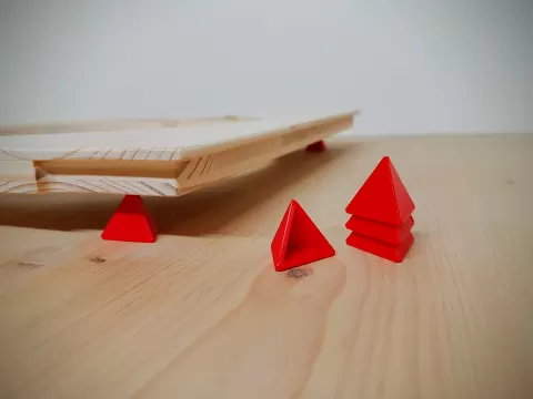 Tetrahedron To Help Surface Treatment | Painters Triangle | Woodworking / Paint Cones