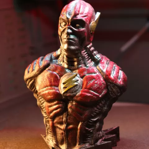 Flash from DC Comics (support free bust) by Rober Rollin