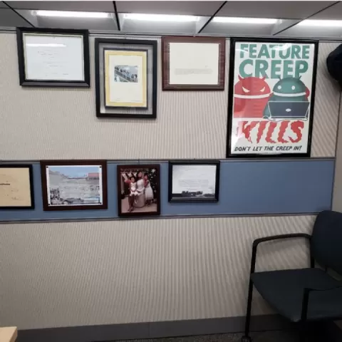 Cubicle Hooks for Kimball® XsiteTraxx® workstation products by Nathan F. Kraemer