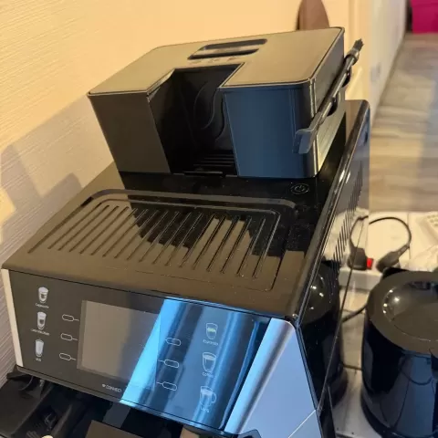 réhausse réservoir cafetière DELONGHI - Julien gachenot