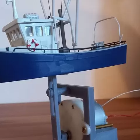 Ship rocking mechanism
