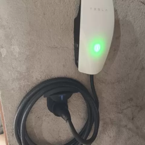 Tesla Wall Connector Support Cable