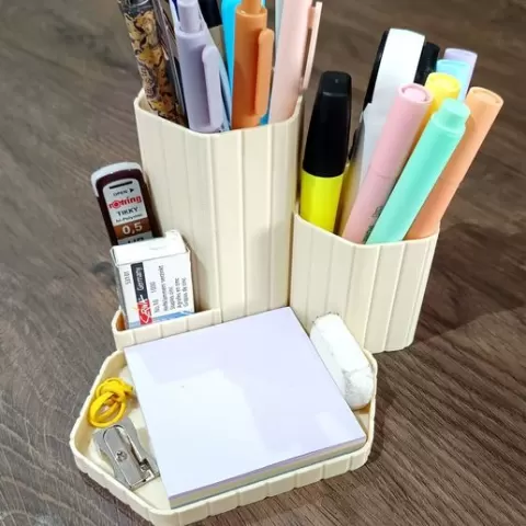 Desk Organizer with Post-it Holder (B)