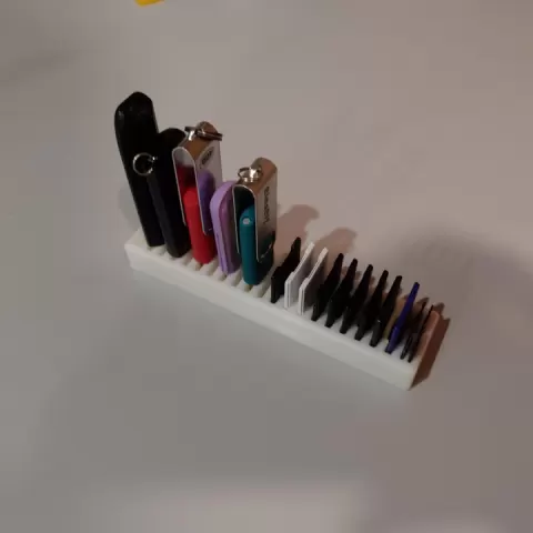 USB-SD holder by Timo Schnaible