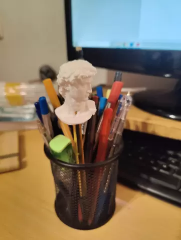 David pen topper
