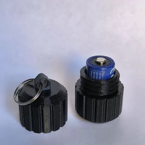 CR123A KEYCHAIN CASE