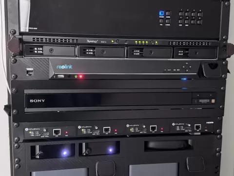 ReoLink RLN36 NVR + JetKVM 1U Rack Mount Brackets