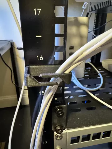 Server Rack Twist Lock Cable Management