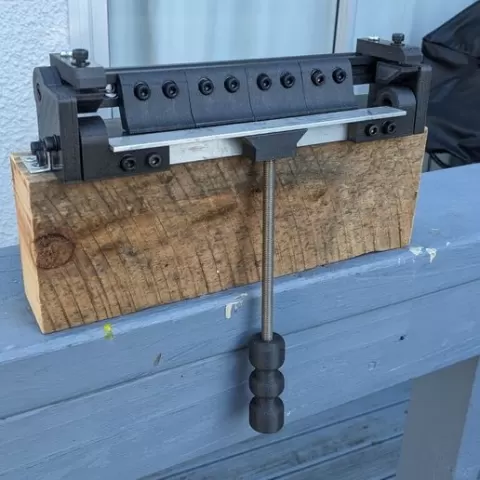 Sheet metal folder with instructions