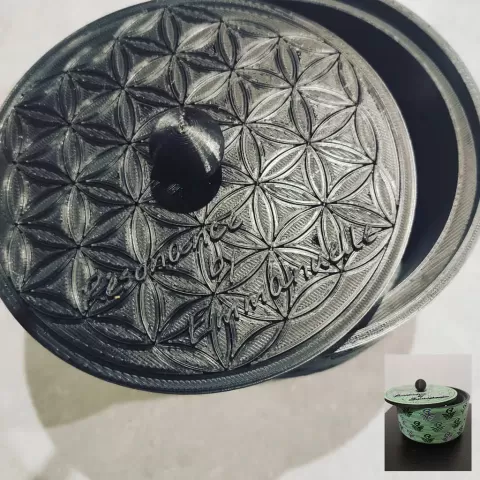 Rounded RbyE decorative box