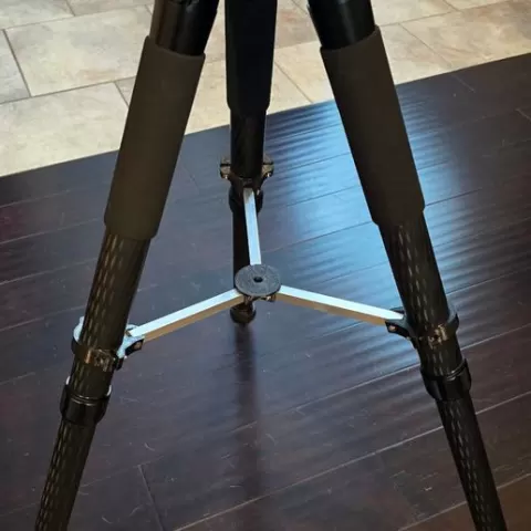Leg spreader for 40mm tripod