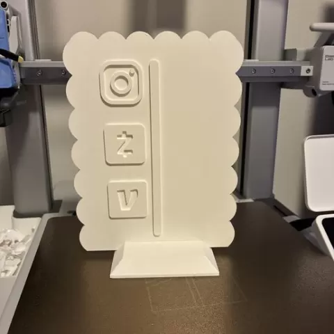 QR code display stand