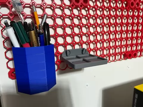 Multiboard Mounted 2x2 Gridfinity Baseplate