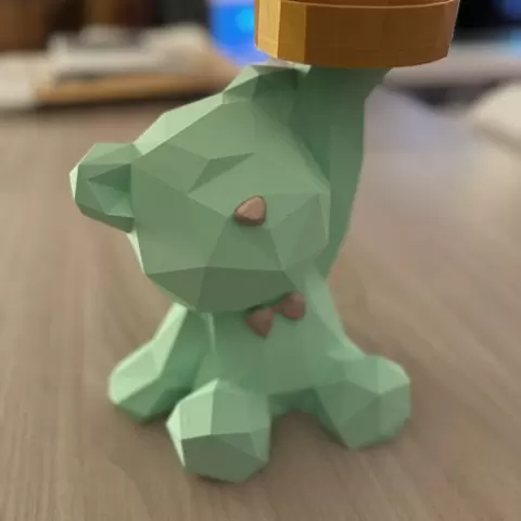 Low Poly Tray Bear
