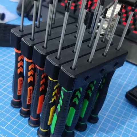 Screwdriver holder system (screwdriver holder system)