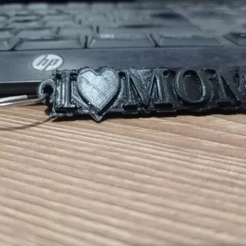 I@MOM keychain