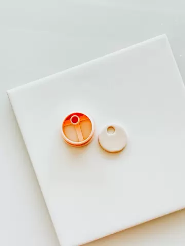 Basic Circle Charm