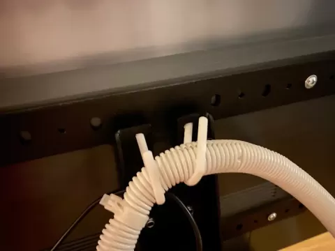 Hook for TV v3