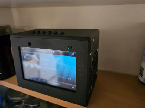 Raspberry Pi Squeezebox case - mfraz74