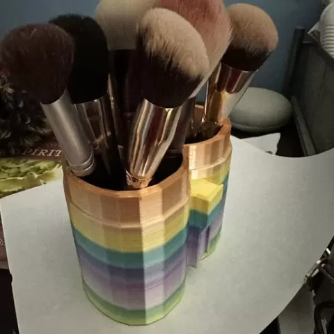 Heart shaped Make-up Brush Box